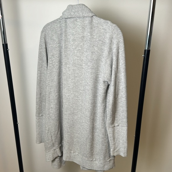 Mesh + Lace Women's Grey Sweater Open Front Cardigan Size Medium - Picture 5 of 7